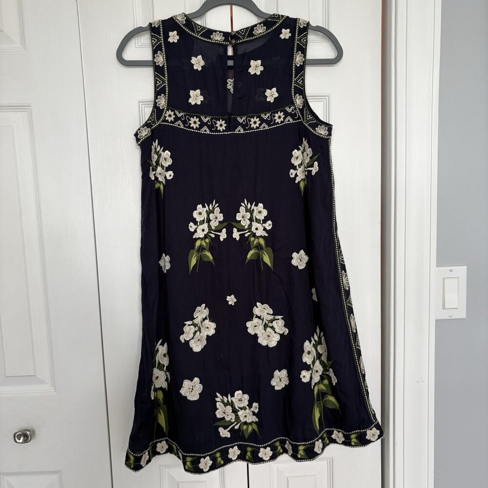 Anthropologie Maeve Rosa Embroidered Swing Shift Dress Navy Floral Cotton US 2 - Picture 7 of 16